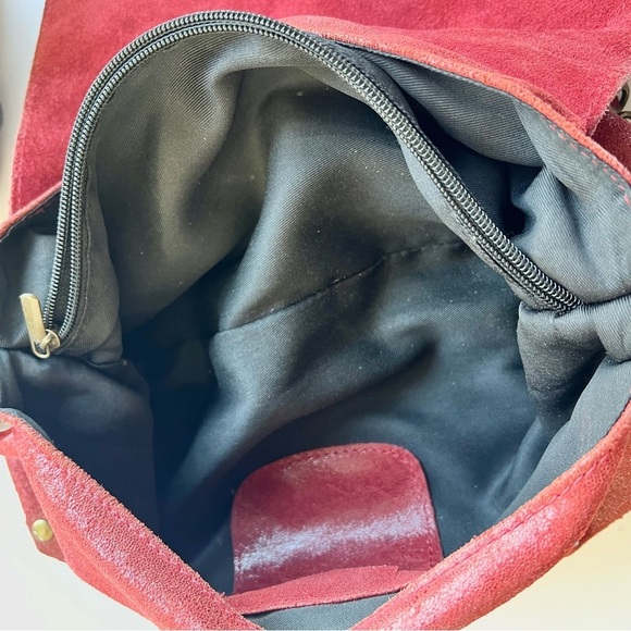 Red leather crossbody bag  metallic straps genuine leather made in italy - Picture 9 of 12